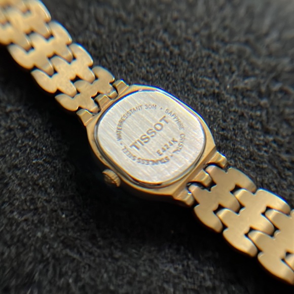 Tissot Swiss Made Matte Gold Tone Ladies Watch - Picture 6 of 14